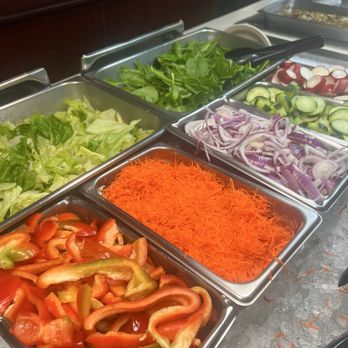 Carving Station Buffet - Fresh crisp salad bar! - American Near Me - West Palm Beach, Florida