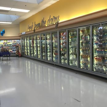 Stop & Shop - Walpole Super Stop&Shop -- 565 Main Street / Route 1A, Walpole Interior - Grocery Near Me - Walpole, Massachusetts Stop & Shop - Walpole Super Stop&Shop -- 565 Main Street / Route 1A, Walpole Interior - Grocery Near Me - Walpole, Massachusetts