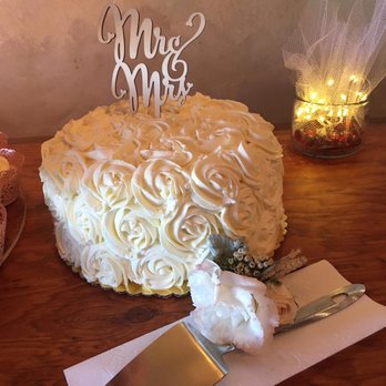 Angela's Pastries - Bakeries Near Me - Paso Robles, California