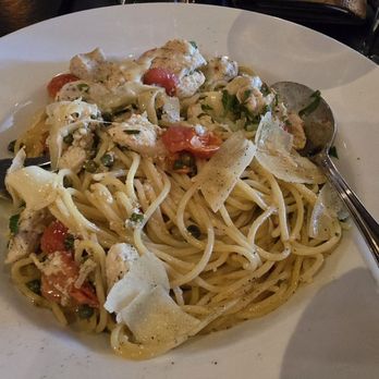 Lombardi's Italian Restaurant - Spaghetti al Crudo - Italian Near Me - Everett, Washington Lombardi's Italian Restaurant - Spaghetti al Crudo - Italian Near Me - Everett, Washington