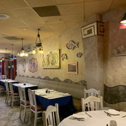 Ithaca Greek Mediterranean Restaurant - Inner decor
