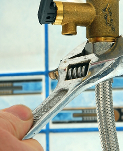 Slide of Long's Plumbing & Remodeling