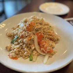 27. Thai Fried Rice w/chicken