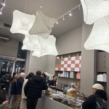 Ciacco - Store interior - Ice Cream & Frozen Yogurt Near Me - Milan, Michigan