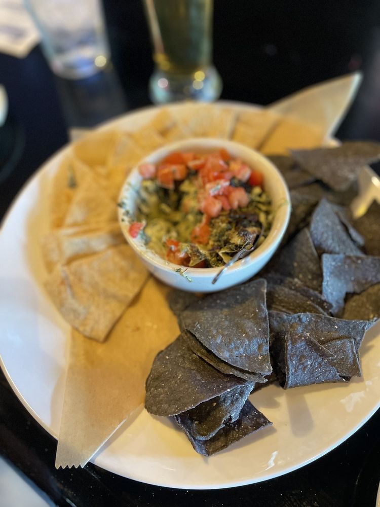 UPLAND BREWING Updated October 2024 67 Photos & 32 Reviews 14490