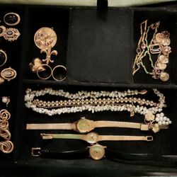 Antique Pickers - 14k gold jewelry I sold.