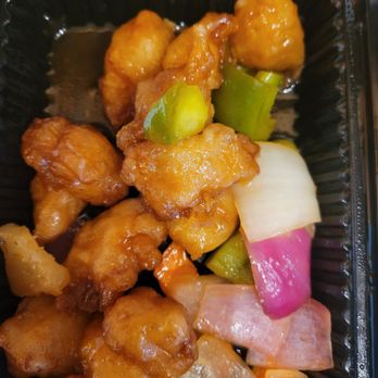 Leo's Chinese Restaurant - Sweet and sour chicken - Chinese Near Me - Danville, California Leo's Chinese Restaurant - Sweet and sour chicken - Chinese Near Me - Danville, California