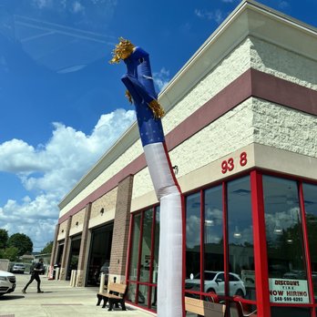 Discount Tire - Front of Discount.... Welcome guy! - Wheel & Rim Repair Near Me - White Lake, Michigan Discount Tire - Front of Discount.... Welcome guy! - Wheel & Rim Repair Near Me - White Lake, Michigan