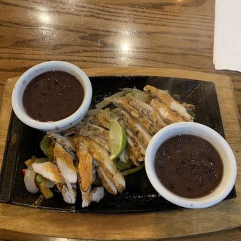 Chili's - Chicken Fajitas - American Near Me - Victor, New York
