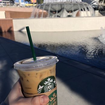 Starbucks - Vanilla sweet cream cold brew - Coffee & Tea Near Me - Los Angeles, California Starbucks - Vanilla sweet cream cold brew - Coffee & Tea Near Me - Los Angeles, California