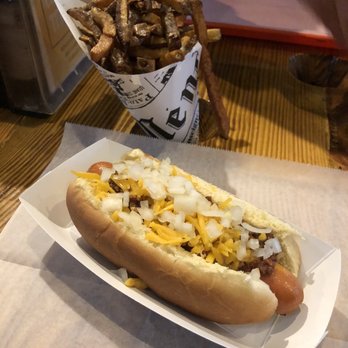 Good Dog - The Fred (vegetarian hot dog) - Caterers Near Me Good Dog - The Fred (vegetarian hot dog) - Caterers Near Me