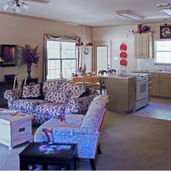 Red Barn Hideaway - Bed & Breakfast Near Me - Salado, Texas Red Barn Hideaway - Bed & Breakfast Near Me - Salado, Texas