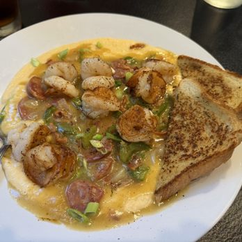 Red Grouper Tavern - Charleston Shrimp & Grits - Seafood Near Me - Venice, Florida