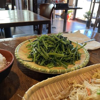 Wula Buhuan - En Tsai - Szechuan Near Me - Houston, Texas