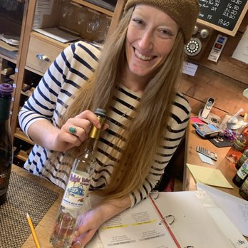 Saginaw Vineyard - Melica helping me pick out my bottles of vino... especially happy w this pepper jelly wine! - Wineries Near Me - Cottage Grove, Oregon Saginaw Vineyard - Melica helping me pick out my bottles of vino... especially happy w this pepper jelly wine! - Wineries Near Me - Cottage Grove, Oregon