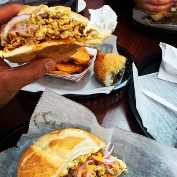 El Mamut - My little mix up of a sandwich they offer. make sure u ask for avocado and onions!! Oh & don't forget the hot sausage. (It's tasty & mild) - Peruvian Near Me - Passaic, New Jersey El Mamut - My little mix up of a sandwich they offer. make sure u ask for avocado and onions!! Oh & don't forget the hot sausage. (It's tasty & mild) - Peruvian Near Me - Passaic, New Jersey