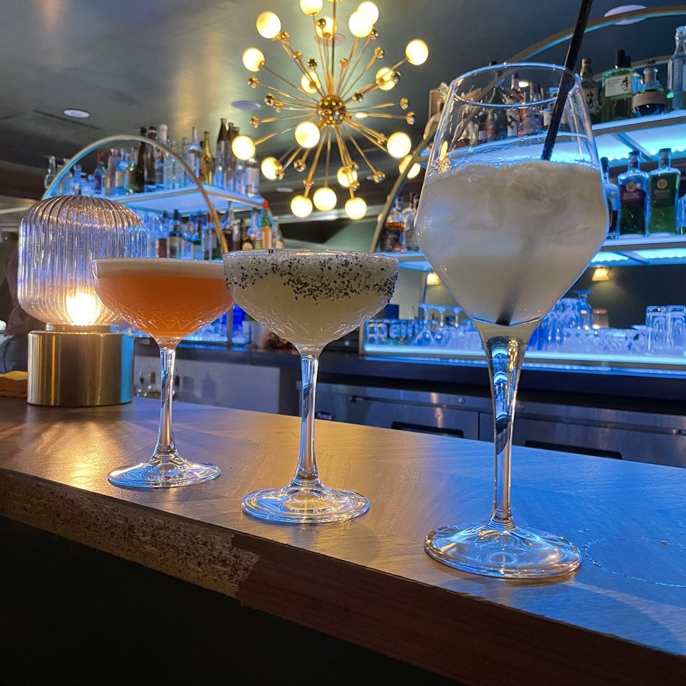 Middle 8 - French 75 and other cocktails - Cocktail Bars Near Me - Pleasanton, California Middle 8 - French 75 and other cocktails - Cocktail Bars Near Me - Pleasanton, California