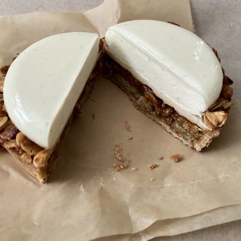 La Cabra - Insides of the rye tart - Bakeries Near Me - New York, New York