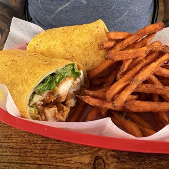 Pammie's Sammies - Hot chick - Sandwiches Near Me - Winter Garden, Florida