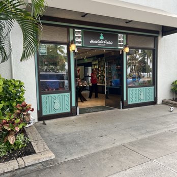 Honolulu Cookie Company - Desserts Near Me - Honolulu, Hawaii