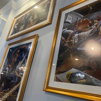 Sweet T's Southern Eatery - Decor - Soul Food Near Me - Montclair, New Jersey