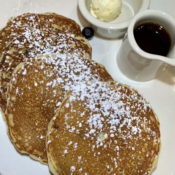 Pershing Square - Blueberry pancakes - American Near Me - New York, New York Pershing Square - Blueberry pancakes - American Near Me - New York, New York