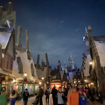 Universal Studios Hollywood - Harry Potter - Amusement Parks Near Me - Universal City, California Universal Studios Hollywood - Harry Potter - Amusement Parks Near Me - Universal City, California