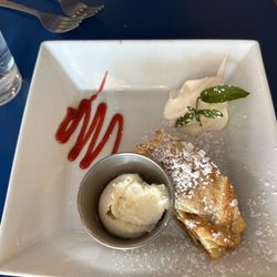 Euro Bistro - Apple Strudel. Wow