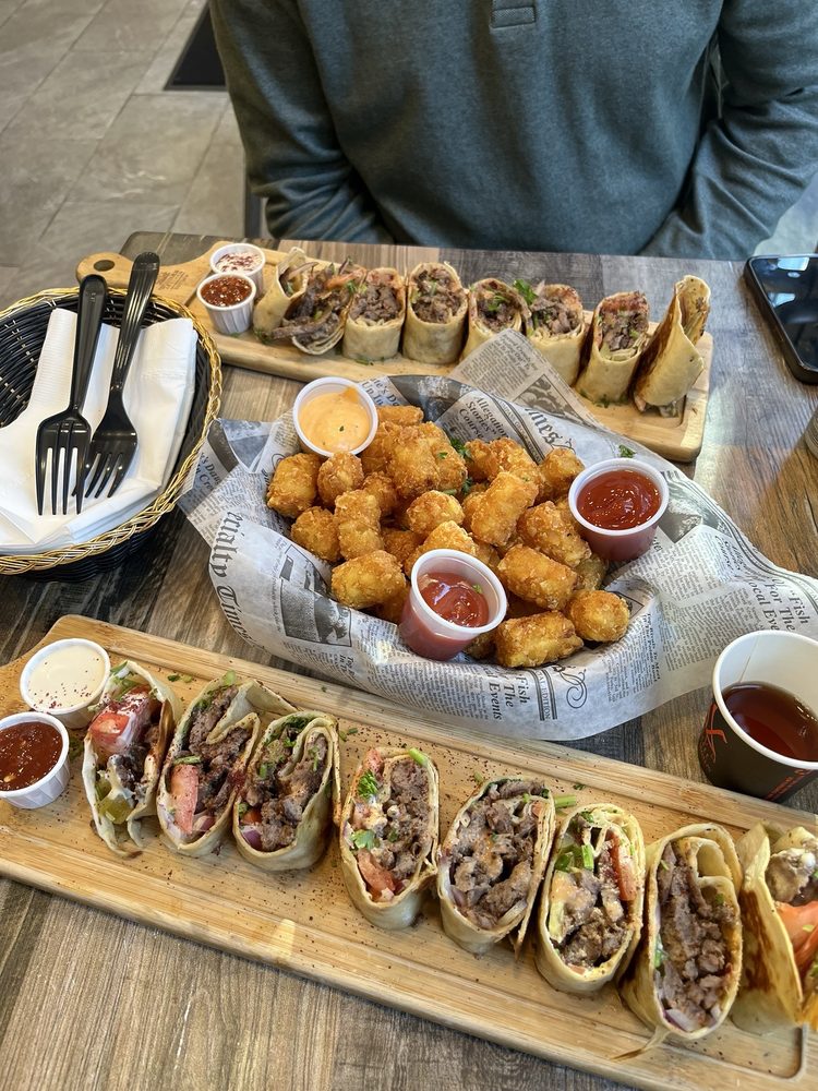 Food from Lava Shawarma