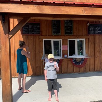 Kriz Farm Ice Cream - Ice Cream & Frozen Yogurt Near Me - Bethany, Connecticut