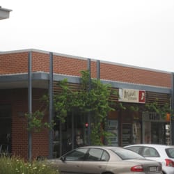 Michel's Patisserie - Michel's Patisserie @ Mawson Lakes shopping precinct