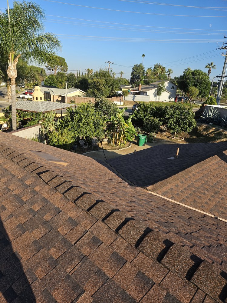 Slide of Citizen Premier Roofing