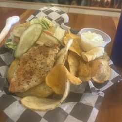 The Dam Inn - Chicken Sammy