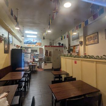 Himalayan Pizza and Momo - Pizza Near Me - San Francisco, California