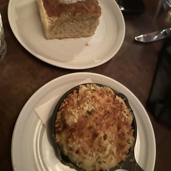 Engine Room - Corn bread and Mac and cheese - Southern Near Me - Mystic, Connecticut