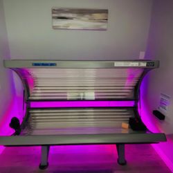 Glow Tanning and Wellness