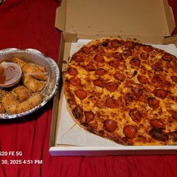 Rico's Pizza