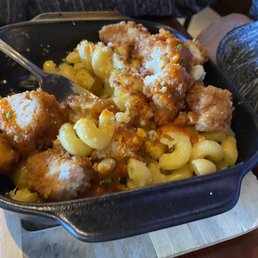 Extra dry Mac n cheese. The chicken was good. Extra dry Mac n cheese. The chicken was good.
