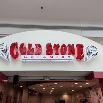 Cold Stone Creamery - Exterior - Ice Cream & Frozen Yogurt Near Me - Syracuse, New York