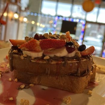 Ginos Petit Dejeuner - French toast - Breakfast & Brunch Near Me - Harmarville, Pennsylvania