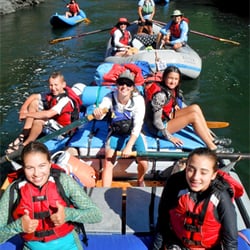 Rogue River Journeys - 3 and 4 day rafting trips with Rogue River Journeys