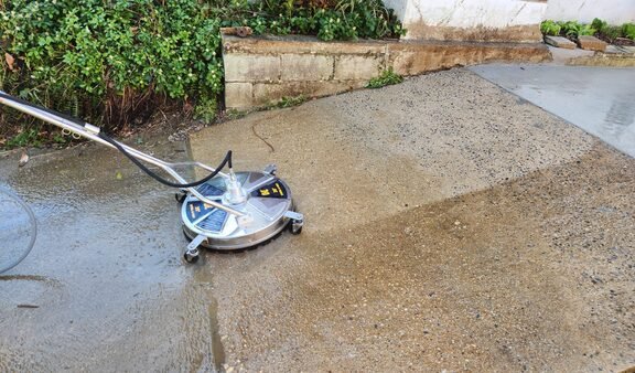 Side walks/Driveways - Get that fresh clean look and smell today! Call us for your free Consultation. Side walks/Driveways - Get that fresh clean look and smell today! Call us for your free Consultation.