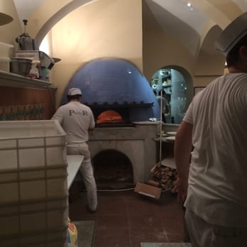 Pizza Ré - Pizza Near Me - Rome, RM Pizza Ré - Pizza Near Me - Rome, RM