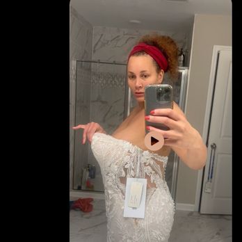 Miosa Bride - Screenshot of the video I sent employee who said they would show the video and concerns with Manager - Bridal Near Me - Sacramento, California Miosa Bride - Screenshot of the video I sent employee who said they would show the video and concerns with Manager - Bridal Near Me - Sacramento, California