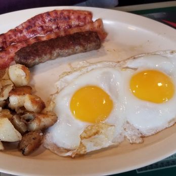 Owl Diner - Diners Near Me - Lowell, Massachusetts
