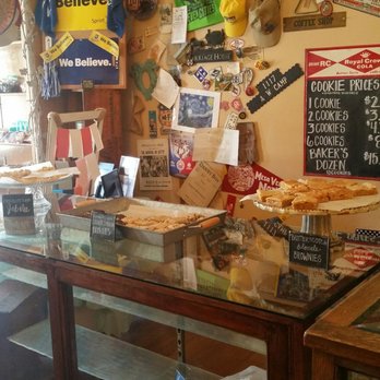 Sis' Sweets Coffee Shop - Cupcakes Near Me - Leavenworth, Kansas Sis' Sweets Coffee Shop - Cupcakes Near Me - Leavenworth, Kansas