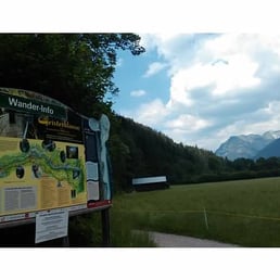 Entrance to Gorge Trail from Mittenwald.