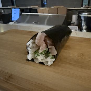Hando - Spring Branch - Yellowtail CUT - Sushi Bars Near Me - Houston, Texas Hando - Spring Branch - Yellowtail CUT - Sushi Bars Near Me - Houston, Texas