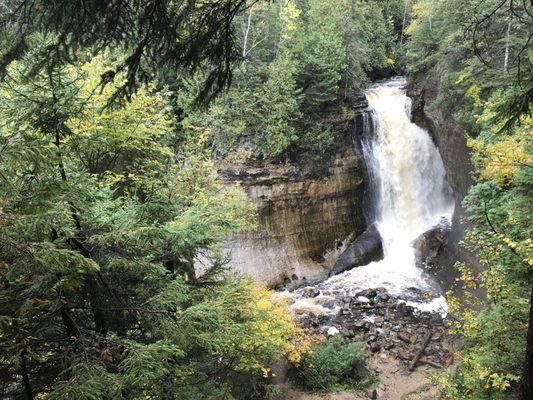 Miners Falls by null