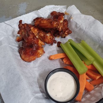 Black Market Brewing Co - Temecula - Delicious ass sweet chili wings!!!!!!!!!!!!!!!!!!!!!! - Breweries Near Me - Temecula, California